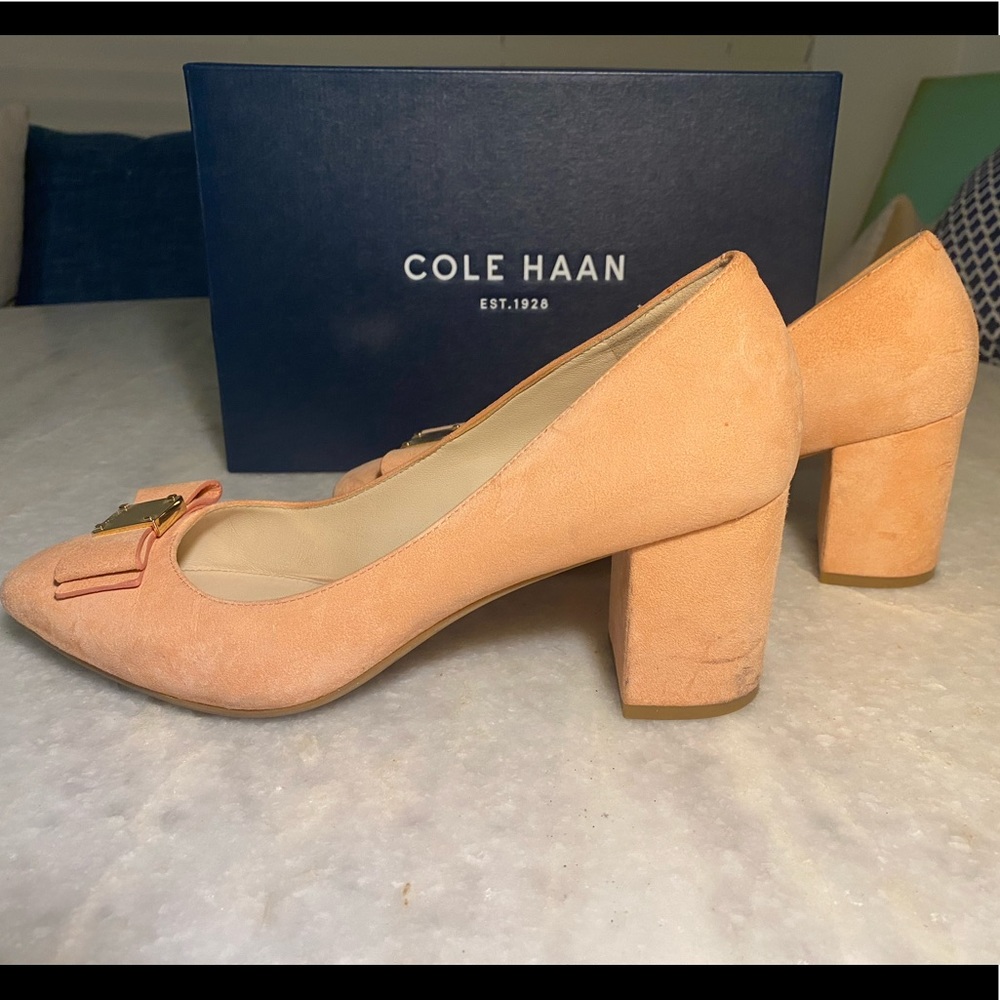 Cole Haan Tali Bow Pump size 9